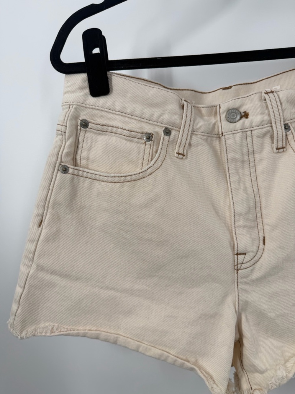 J. Crew Relaxed denim short in ecru - Picture 2 of 9